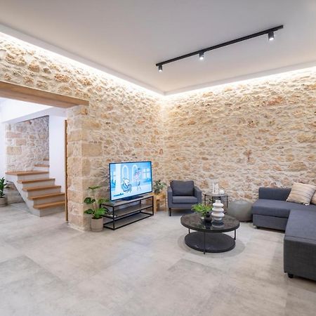 Flor28 Stone House Apartment Heraklion  Bagian luar foto